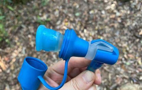 解決戶外帶水不便,Platypus鴨嘴獸水袋使用體驗