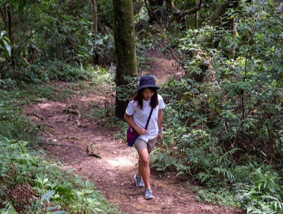 KEEN輕量涼鞋實測,女孩夏天光腳穿涼鞋是一種什么樣的體驗?