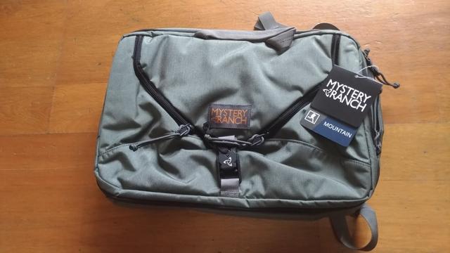 通勤該背什么包?Mystery Ranch神秘農場三用途包開箱體驗
