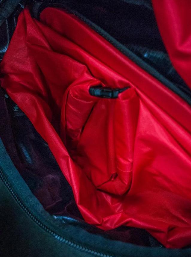 小眾戶外品牌,Boreas北風之神多用途防水背包開箱