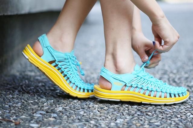 KEEN Uneek戶外涼鞋穿搭,你絕對不會穿的涼鞋