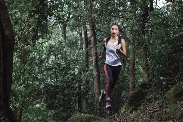 想玩越野跑?ASICS亞瑟士進軍戶外運動界推出越野跑鞋系列