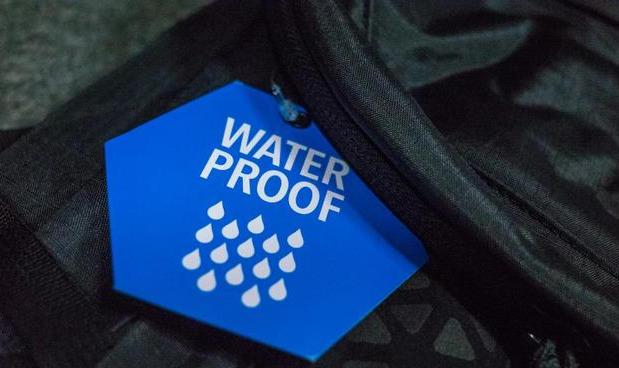 小眾戶外品牌,Boreas北風之神多用途防水背包開箱