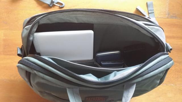 通勤該背什么包?Mystery Ranch神秘農場三用途包開箱體驗