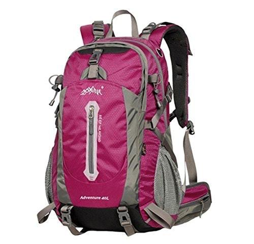 女性徒步登山背包選購指南,值得購買的幾款戶外背包推薦