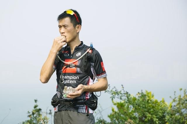 登山要帶多少水上山?了解戶外爬山喝水的注意事項