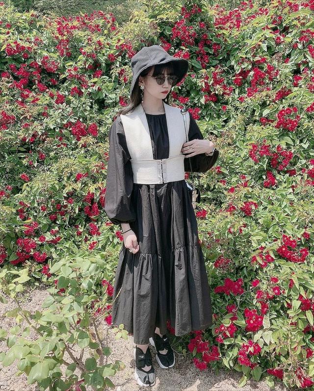 又到了露營(yíng)的季節(jié),山系小姐姐最愛的戶外潮牌大盤點(diǎn)