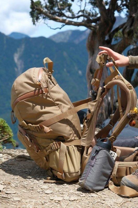 我的Mystery Ranch神秘農場,戶外需要用到的背包