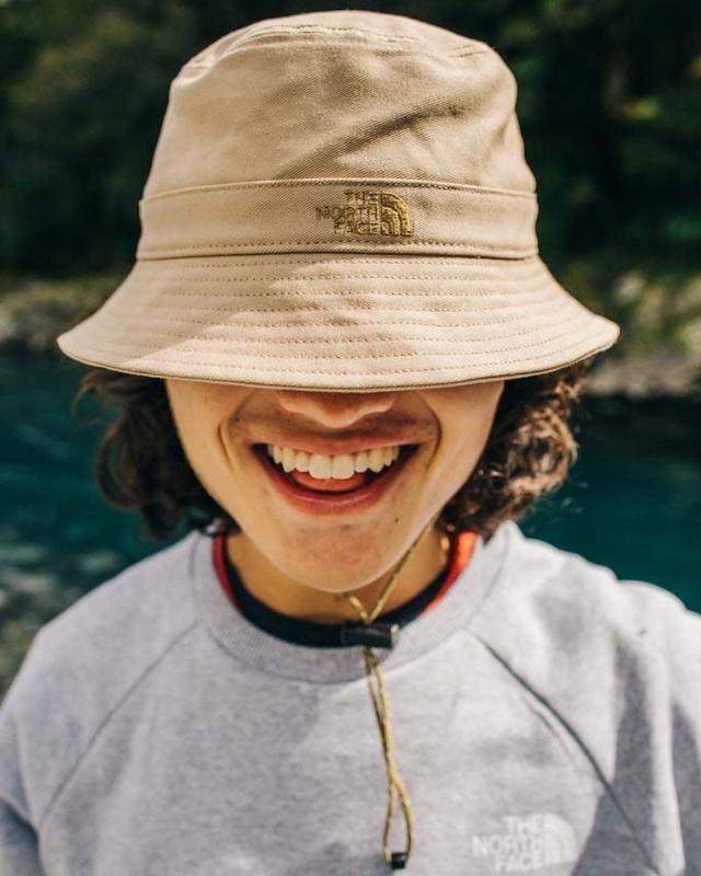 想出外爬山,戶外山系穿搭讓你從路人變男神