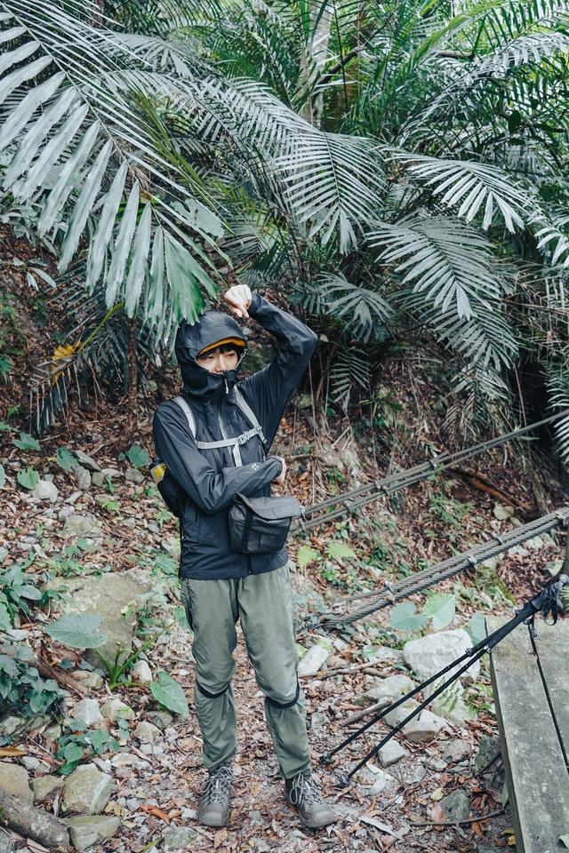 英國(guó)戶外品牌推薦,我喜歡的Rab輕量防水沖鋒衣外套評(píng)測(cè)報(bào)告