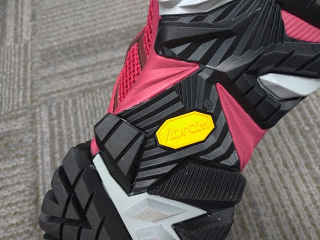 美國戶外品牌MERRELL邁樂,新手的第一雙中幫防水登山鞋