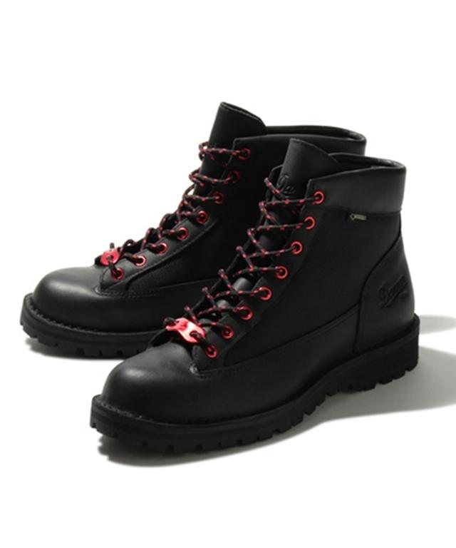 snow peak雪峰與Danner丹納聯名,打造既是運動鞋又是皮鞋的登山鞋