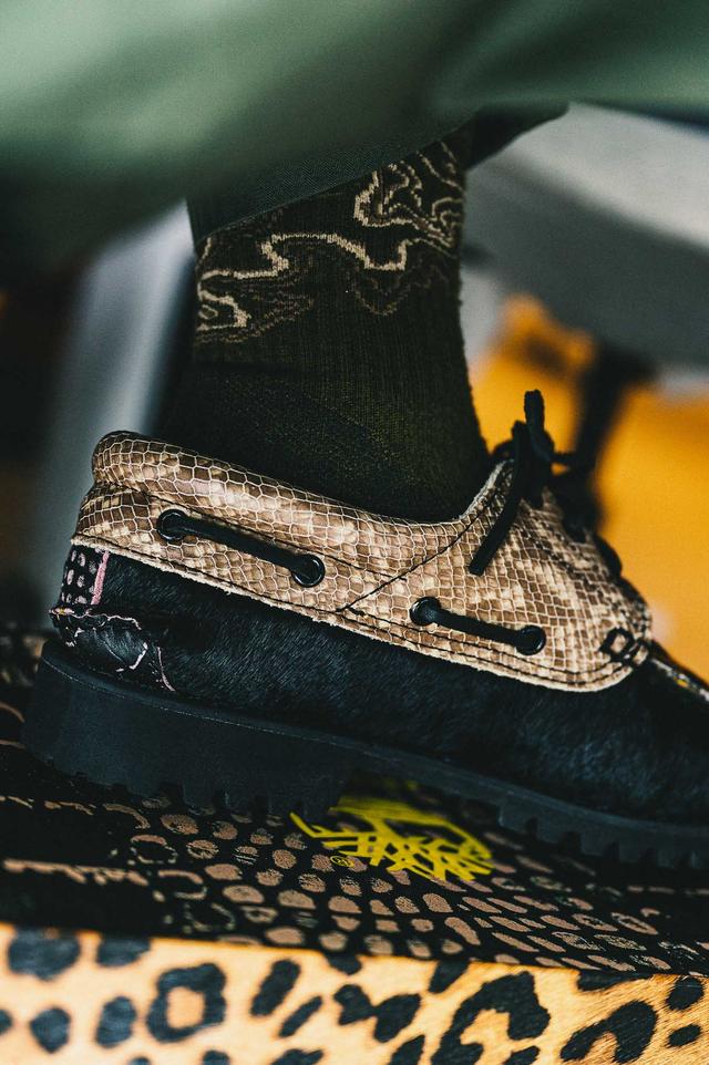 Timberland與Chinatown Market聯名推出帆船鞋,時尚就是要浮夸