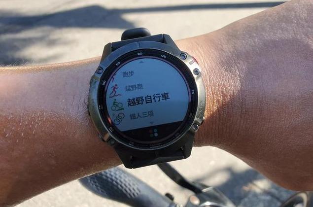 Garmin(佳明)Fenix 6太陽能腕表實測,一款適合戶外用的手表