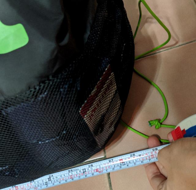 土撥鼠Marmot羽絨絨睡袋開(kāi)箱,戶外野營(yíng)還是要靠睡袋