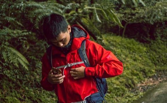 Mammut猛犸象軟殼外套好在哪?看我為你親身實測體驗