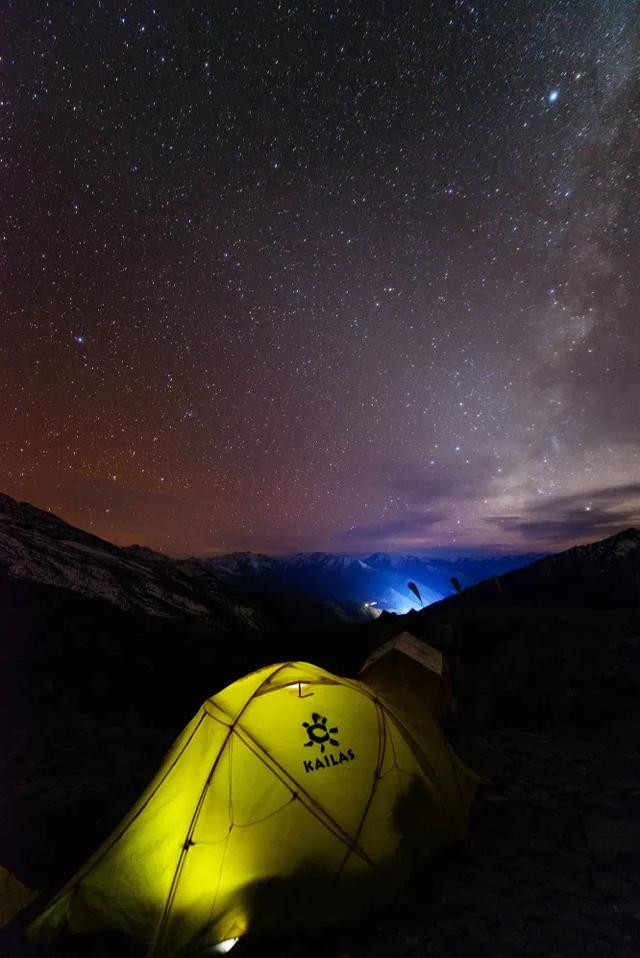 成都出發,你也可以攀登人生第一座5000米的雪山四姑娘山大峰