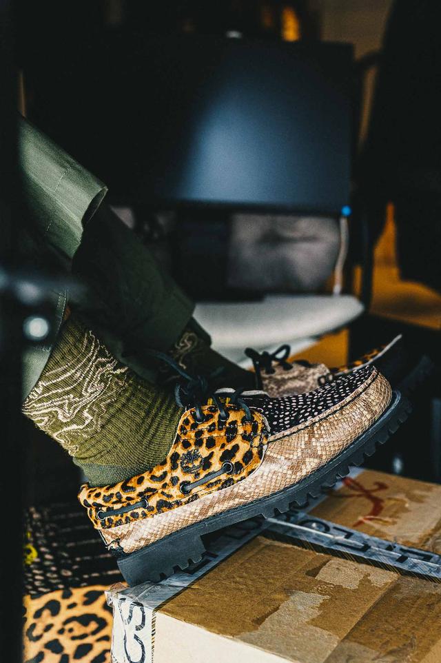 Timberland與Chinatown Market聯名推出帆船鞋,時尚就是要浮夸