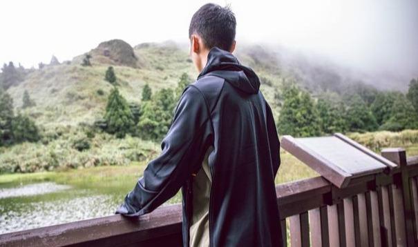 Mammut猛犸象軟殼外套好在哪?看我為你親身實測體驗