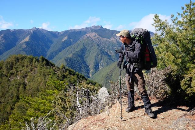 戶外愛好者的裝備及使用體驗,都是國外的品牌