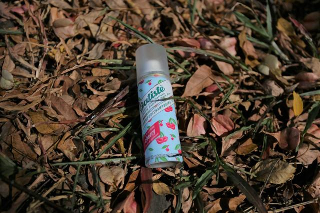 女生爬山要準(zhǔn)備什么?必備的10個(gè)登山小物件