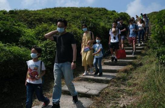 秋季登山裝備推薦,新手可看看優衣庫和迪卡儂這兩個牌子