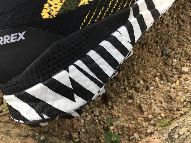 adidas阿迪達(dá)斯TERREX戶外運(yùn)動(dòng)鞋實(shí)測(cè)感受,到底有多舒服?