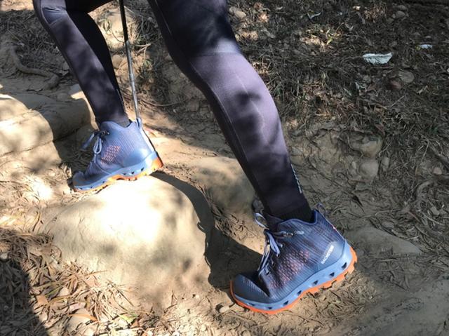 這個戶外品牌穿的人少,奧地利Dachstein達赫斯坦中幫防水登山鞋實測