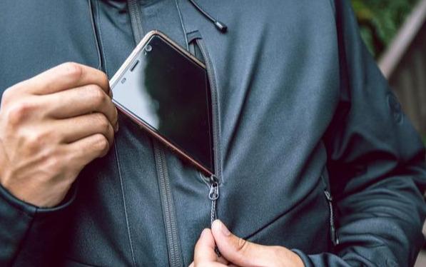 Mammut猛犸象軟殼外套好在哪?看我為你親身實測體驗