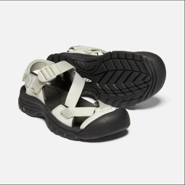 輕裝上山,5款適合秋天郊游的機能風戶外涼鞋