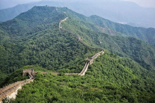 值得去的“野長(zhǎng)城”,沒有攀爬經(jīng)驗(yàn)和膽量的別去攀登箭扣長(zhǎng)城