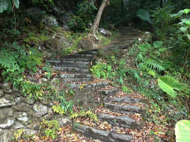 美國戶外品牌MERRELL邁樂,新手的第一雙中幫防水登山鞋