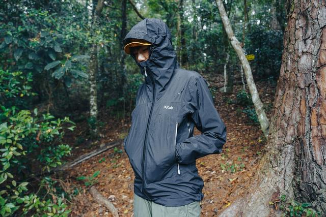 英國(guó)戶外品牌推薦,我喜歡的Rab輕量防水沖鋒衣外套評(píng)測(cè)報(bào)告