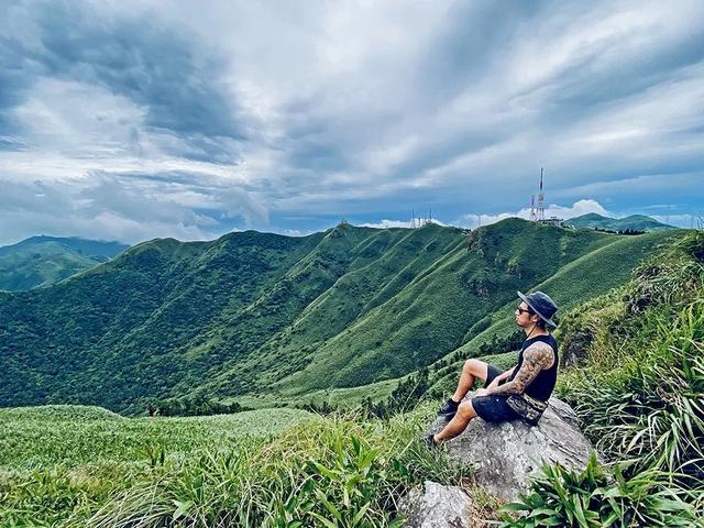 驢友都喜歡背包,來看看包里都裝了哪些東西?