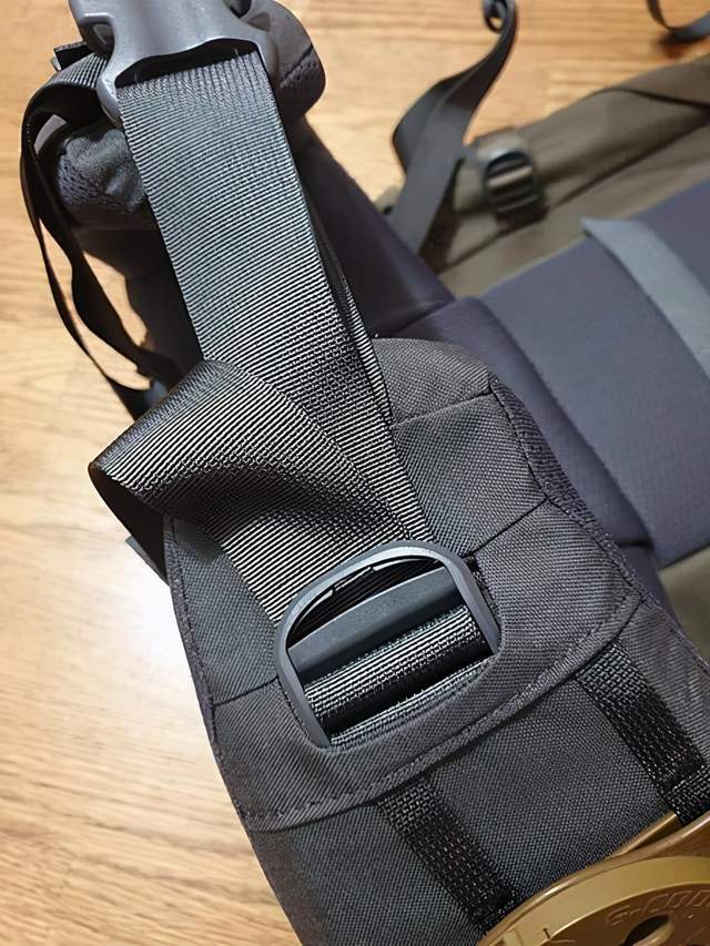 美國海豹突擊隊專用背包神秘在哪?看神秘農場Mystery ranch背包開箱