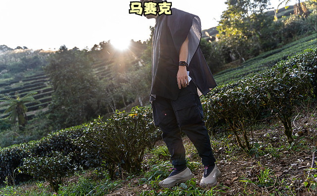 耐克Nike一鞋難求的ACG戶外機能鞋,今天就開箱給大家看