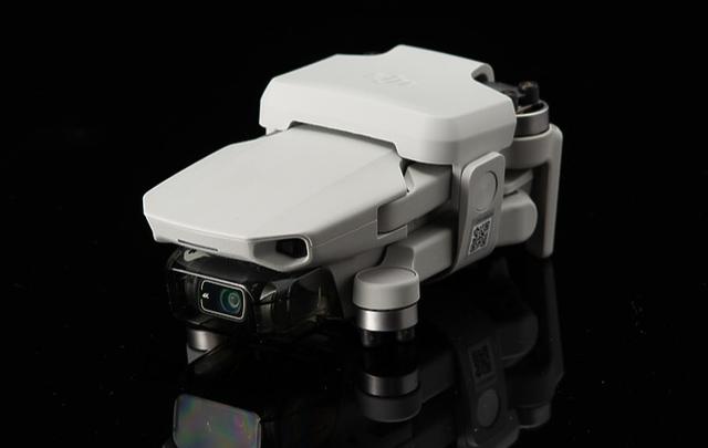 大疆DJI Mavic Mini 2無人機(jī)開箱,是你想買的航拍小飛機(jī)嗎