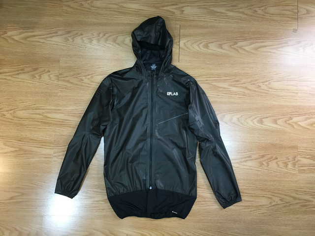 除了Arc'teryx始祖鳥(niǎo)比較貴,這幾款防風(fēng)外套都可以買(mǎi)