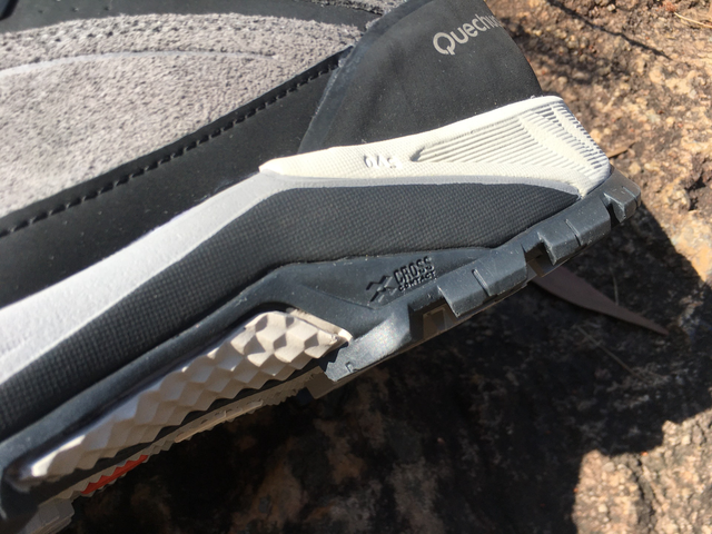 迪卡儂DECATHLON的登山鞋到底值不值得買?來(lái)分享下實(shí)測(cè)體驗(yàn)