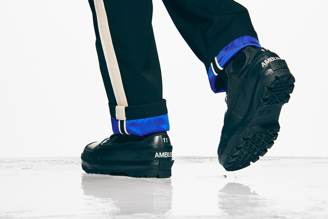 女生們最期待的Converse匡威聯名款登場,兩款鞋一次開賣