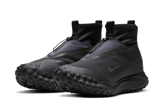 為了ACG能占據(jù)今年的冬靴市場,NIKE又推出了這款戶外鞋