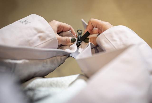 始祖鳥的裝備一直在網上看過,這家在日本的專賣店第一次進去看