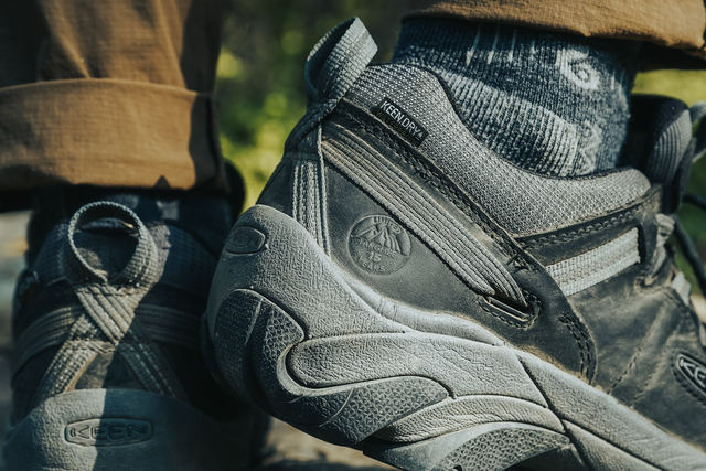 最新的一款KEEN登山鞋,驢友對科恩KEEN限量紀念款登山鞋測評