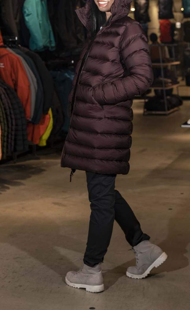 始祖鳥的裝備一直在網上看過,這家在日本的專賣店第一次進去看