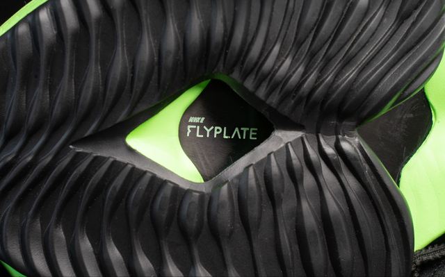 耐克Nike一鞋難求的ACG戶外機能鞋,今天就開箱給大家看