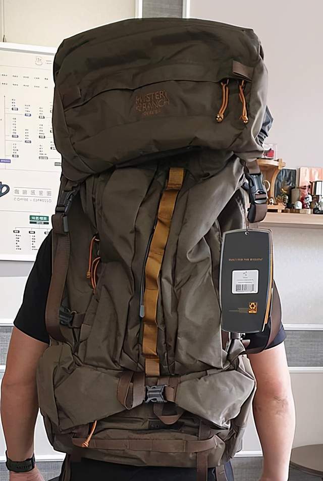 美國海豹突擊隊專用背包神秘在哪?看神秘農場Mystery ranch背包開箱