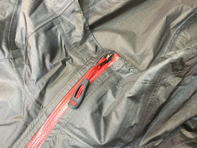 除了Arc'teryx始祖鳥(niǎo)比較貴,這幾款防風(fēng)外套都可以買(mǎi)