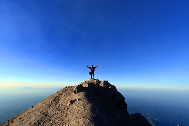 印尼火山徒步之旅,這三座不同的火山有三種體驗