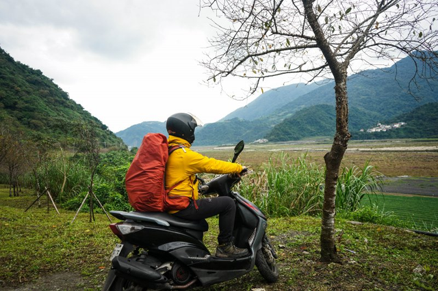專業戶外品牌Mountain Hardwear山浩外套測評,一款要比始祖鳥Atom便宜的棉服