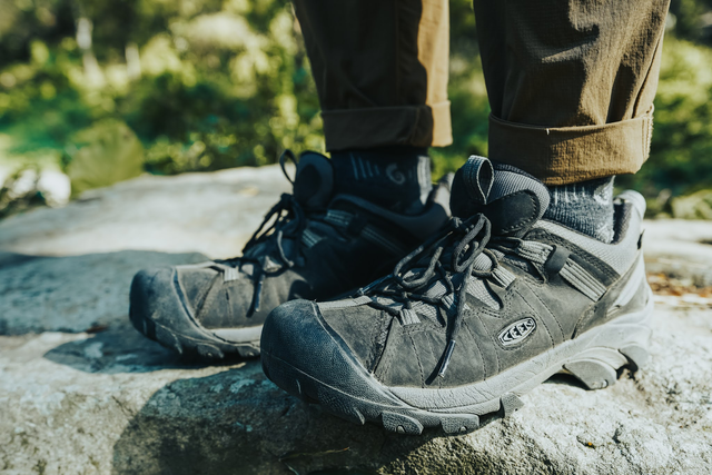 最新的一款KEEN登山鞋,驢友對科恩KEEN限量紀念款登山鞋測評